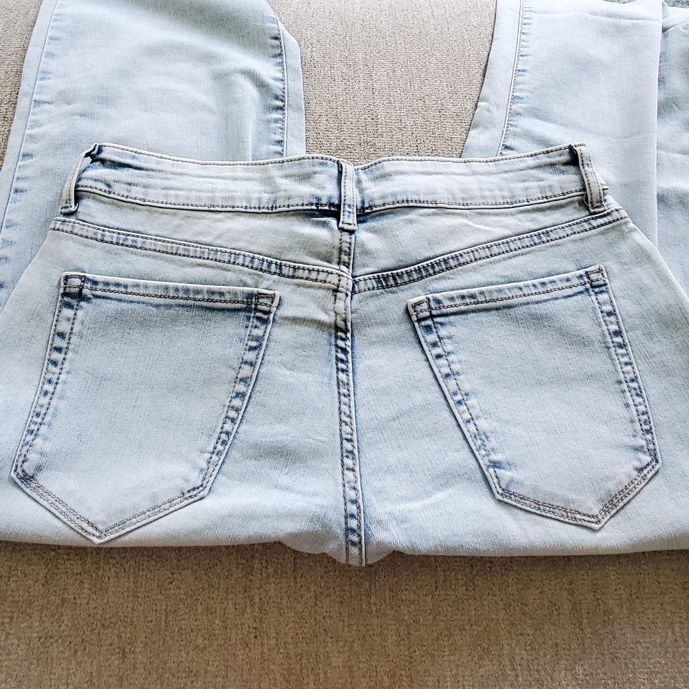 Jeans - Picture 4 of 4